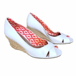 Dexflex Comfort Peep Toe White Wedges Size 9.5 W